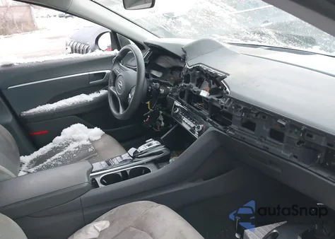 2021 Hyundai Sonata Se z USA, uszkodzony, nr VIN 5NPEG4JA8MH126664